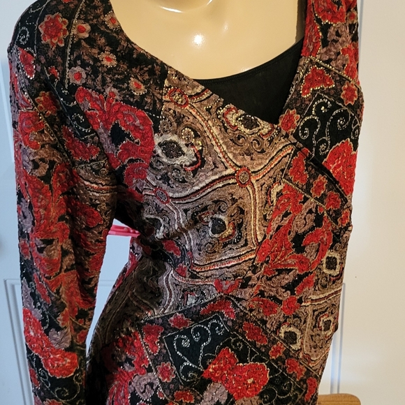 Gorgeous Holiday Blouse L-XL Like New - Picture 4 of 6